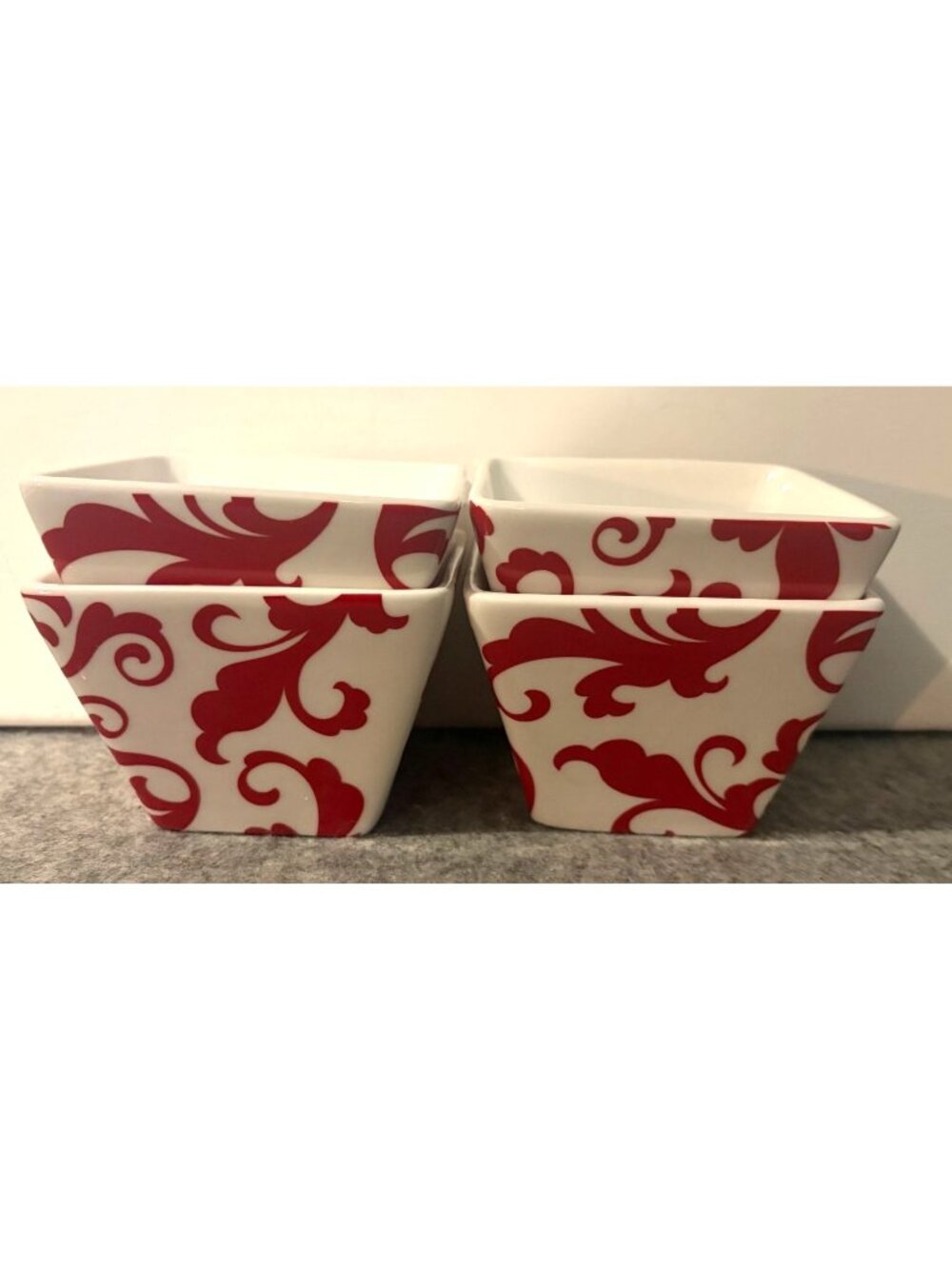 Set of 4 Ciroa  3.75" x 3.75" Fiori Red Bowls  # 3357
